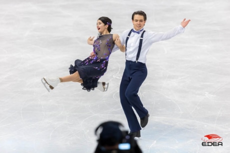 Ice Gallery Skates U.S.